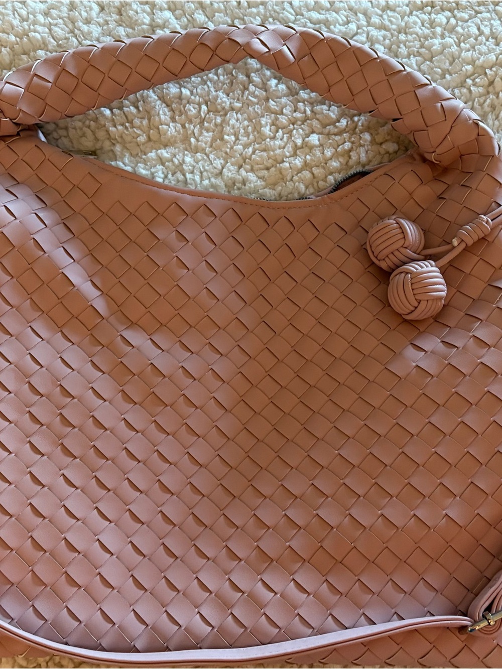 Woven Leather Hobo Bag in Mauve Pink with Knot Tassels